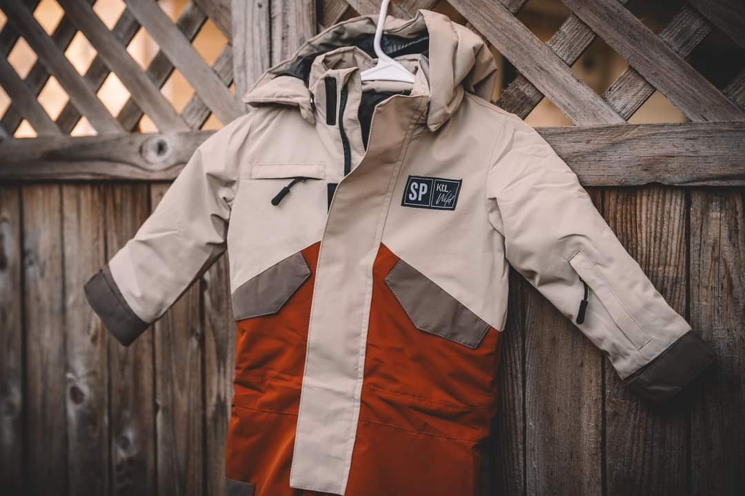 Snow suit